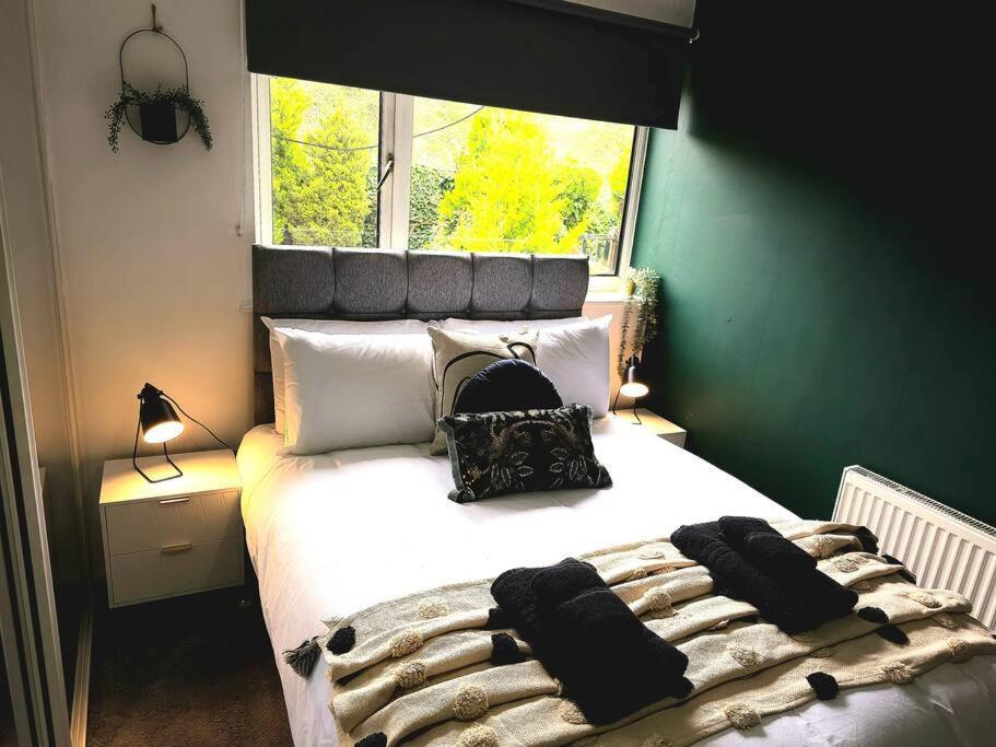 Homebird Property - Buckton House Leeds  Extérieur photo